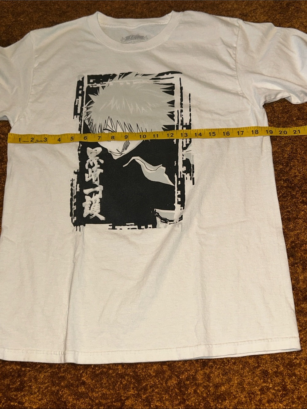 Men's White Short Sleeve Anime Graphic Tee - Picture 3 of 6